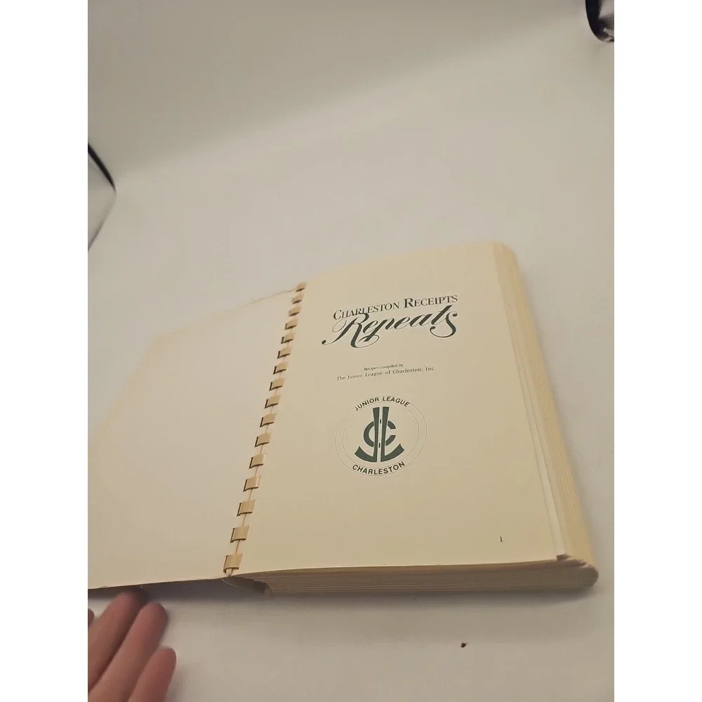 Charleston Receipts Repeats Cookbook Junior League South Carolina 1992